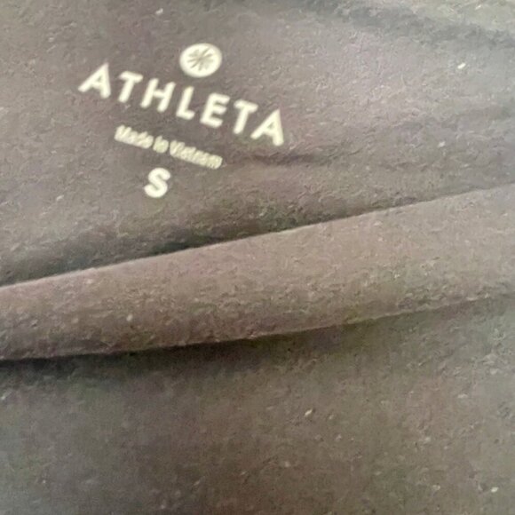 Atleta crop capri leggings Sz small black sporty work out yoga Gym - Picture 8 of 9